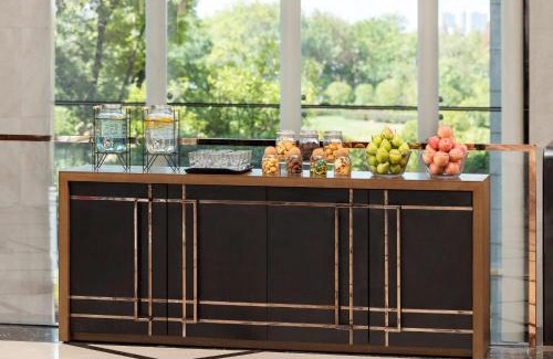 Caidian District Hotel | Radisson Blu Hotel Wuhan ETD Zone