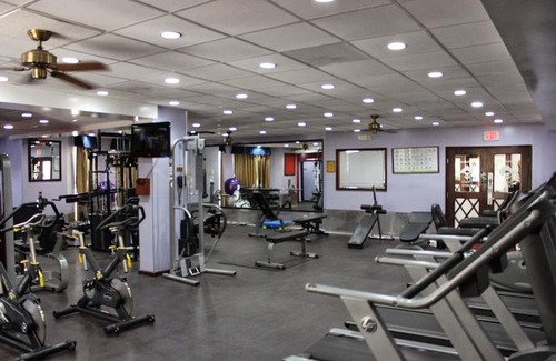 Fort George Hotel | Radisson Fort George Hotel & Marina
