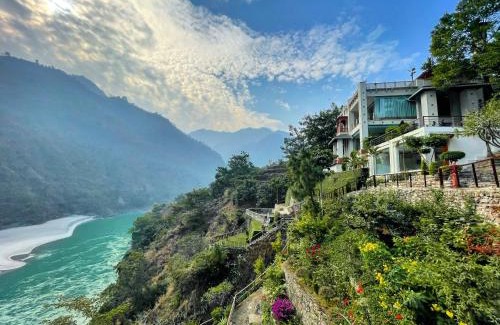 Amkholi Hotel | Raga on the Ganges, Rishikesh