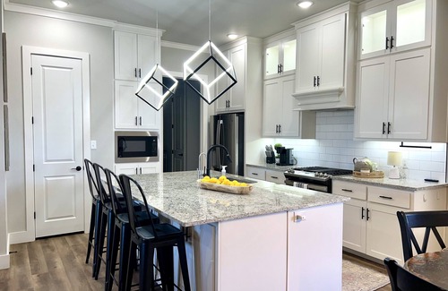Lubbock House | Raider Red Casa - Family-friendly neighborhood with an entertainers backyard!