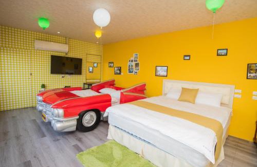 Shigang District House | Rainbow Hill House彩虹山舍