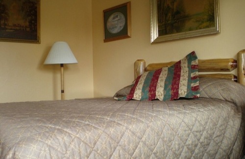 Lakeport Apartment | Rainbow Lodge