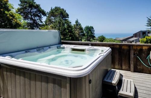 Sea Ranch House | Rainbow's End