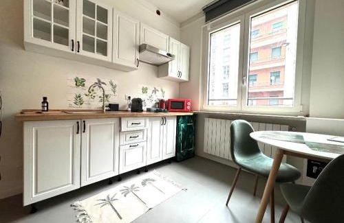 Loreto Apartment | RAINBOW STUDIO FLAT- Monolocale luminoso