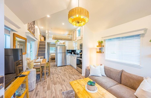 Forks House | Rainforest Tiny Home Retreat #27