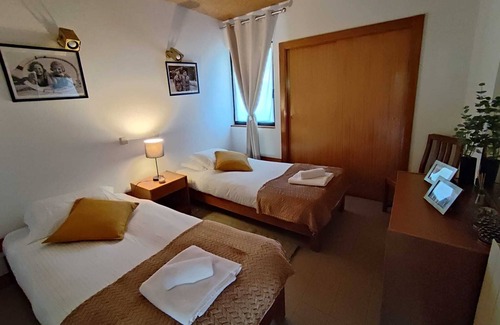 Sao Tiaguinho Apartment | Rais Sul Private Apartment