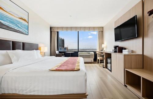 Flushing Chinatown Hotel | Ramada by Wyndham Flushing Queens