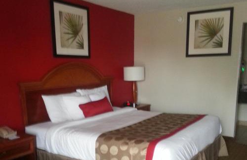 New Iberia Hotel | Ramada by Wyndham New Iberia