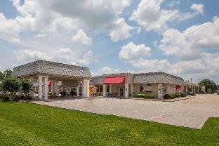 New Iberia Hotel | Ramada by Wyndham New Iberia