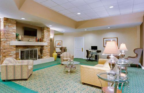 Provo Hotel | Ramada by Wyndham Provo
