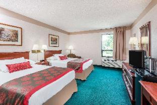 Strasburg Hotel | Ramada by Wyndham Strasburg Dover