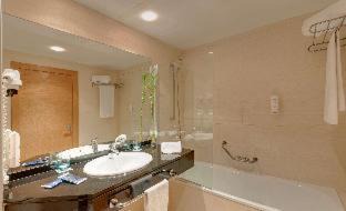 Almussafes Hotel | Ramada by Wyndham Valencia Almussafes