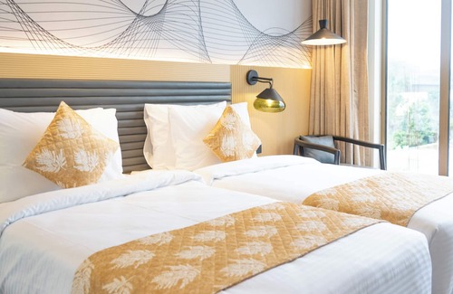 Bhiwadi Hotel | Ramada Encore By Wyndham Bhiwadi Phool Bagh Chowk