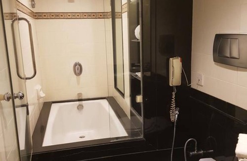 Dadar East Hotel | Ramee Guestline Hotel Dadar