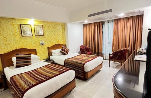 Dadar East Hotel | Ramee Guestline Hotel Dadar