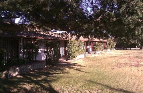 Tehachapi Hotel | Ranch Motel