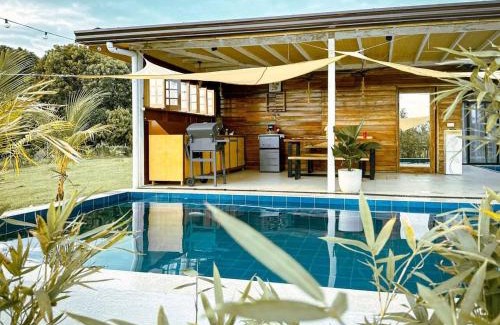 Nasugbu Villa | Rancho Oco Mahogany Villa with Swimming Pool