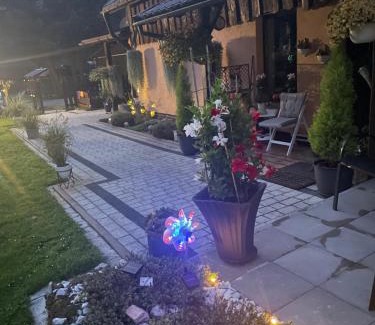 Nowy Gierałtow Bed & Breakfast | Ranczo Frodyma
