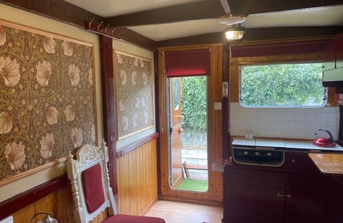 Turnchapel House | Rare 1954 Renovated Vintage Lorry - Costal Location