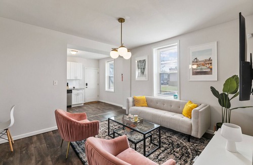 Camden Apartment | RARE 2 Bed Gem w/PRIVATE PATIO Near Downtown Philly!