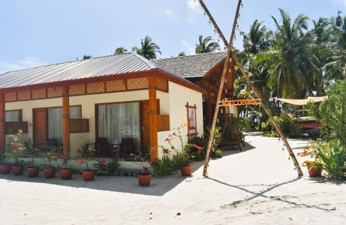 Rakeedhoo Hotel | Rattehi Inn at Rakeedhoo
