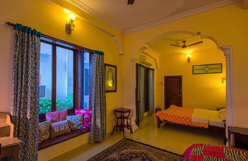 Bani Park Bed & Breakfast | Rawla Rawatsar