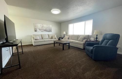 Roy House | Ray's Place