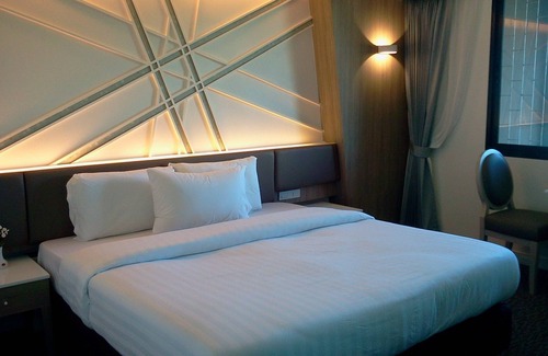 Arun Amarin Hotel | RD Hotel