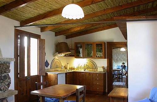 Lizzanello Cottage | recently restored old typical apartment