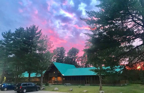 Sillikers Cabin | Red Bank Lodge - Red Bank, New Brunswick