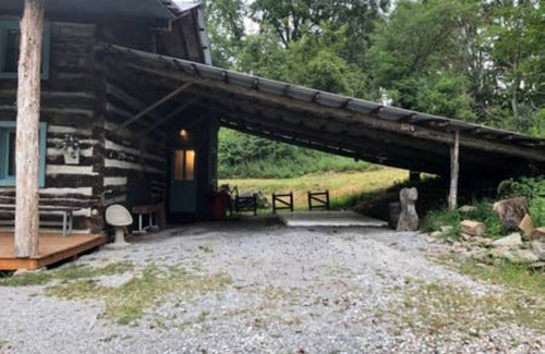 Milford Cabin | Red Fox Ridge Cabin Retreat - No Cleaning Fee. Relax and unwind
