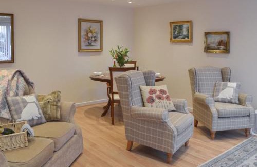 Torquay House | Red House