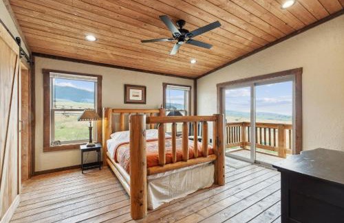 Stevensville House | Red Mountain Ranch- Bitterroot Mountain Views