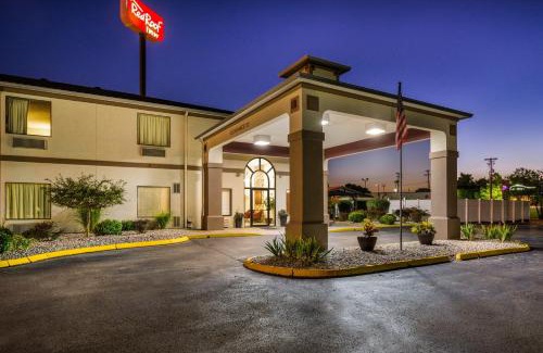 Carrollton Hotel | Red Roof Inn Carrollton