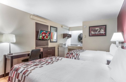 Columbia Hotel | Red Roof Inn Columbia, MO