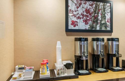 Meriden Hotel | Red Roof Inn Meriden CT