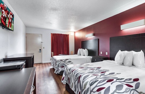 Monteagle Hotel | Red Roof Inn Monteagle - I-24