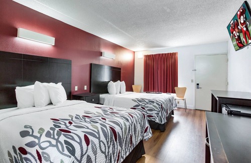 Monteagle Hotel | Red Roof Inn Monteagle - I-24