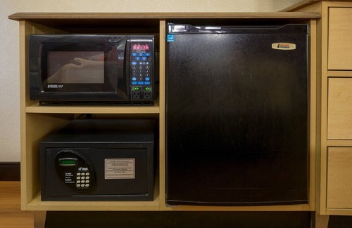 Parkersburg Hotel | Red Roof Inn Parkersburg