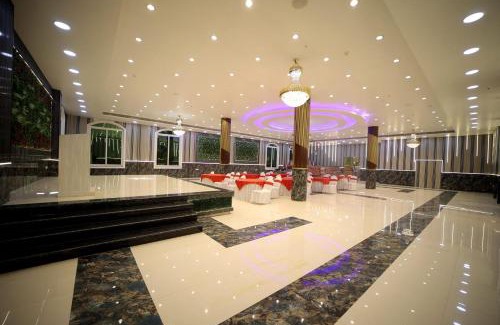 Dalsing Sarai Hotel | Red Velvet Hotel & Resort