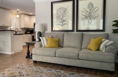 Junction House | Redding Country Cottage