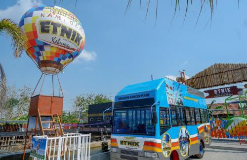 Kebumen Resort | RedDoorz @ Kampoeng Etnik Kebumen 2