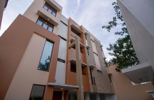 Ciputat House | RedDoorz Plus @ CBD Bintaro