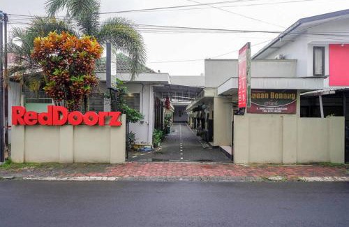 Magelang Hotel | RedDoorz Syariah @ Sunan Bonang Magelang