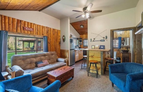Indian River Cabin | Reed's on the River Cabin 5