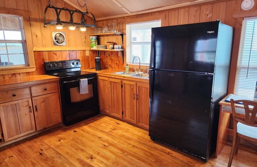 Apalachicola Boat Rental | REELAXATION 'A comfortable Cabin on Apalachicola River.'nNew Water Filtration