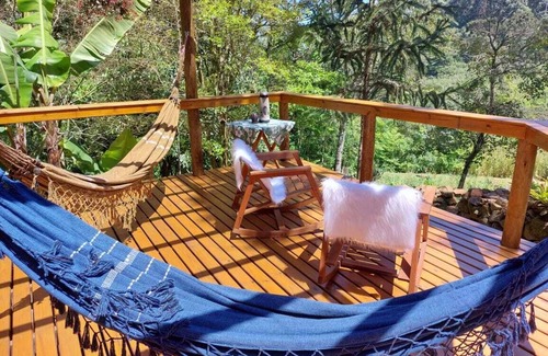 Sao Francisco de Paula Cabin | Refuge of Taipas-forest bathing-pet friendly