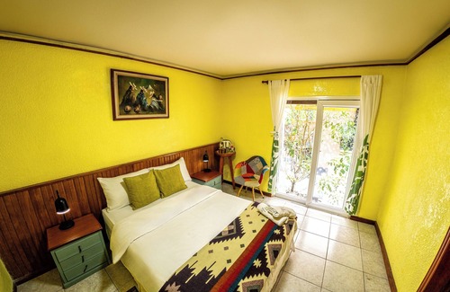 Banos de Agua Santa Bed & Breakfast | Refugio de Amor