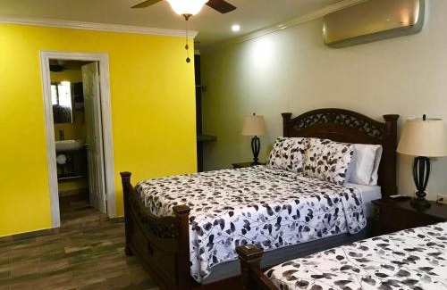 Sector 1 Nor-Oeste Bed & Breakfast | Refugio de la Montaña B&B