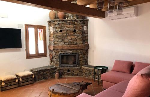 Campillo de Ranas Apartment | Refugios Del Valle Negro